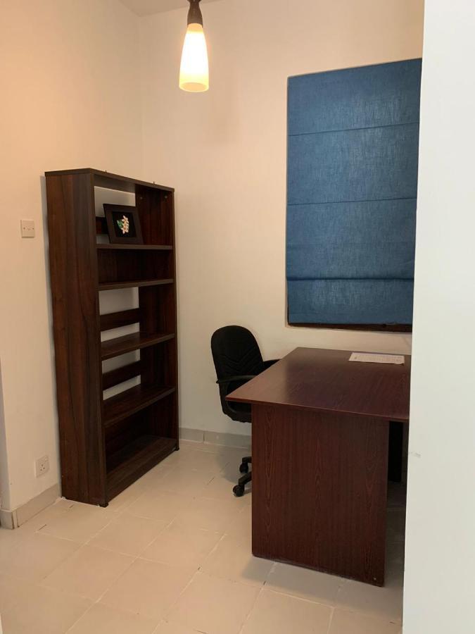 Elegance Oasis, 3 4* Colombo